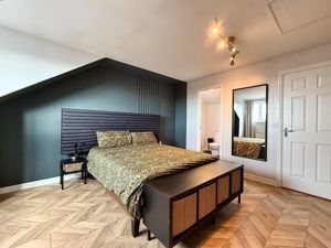 Photo 13- click for photo gallery